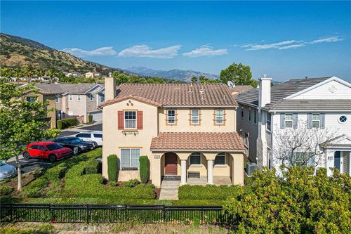 661 E Lavender Way, Azusa, CA, 91702-6293 | Card Image