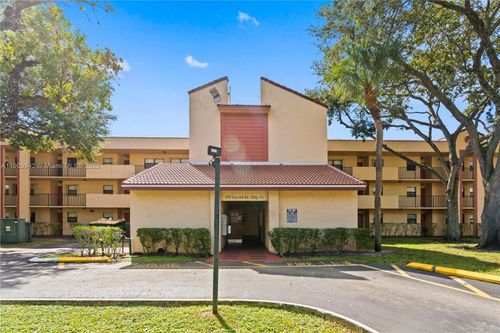 apt-314-3199 Foxcroft Rd, Miramar, FL, 33025-4178 | Card Image