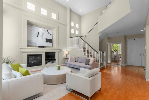 3303 Chartwell Green, Coquitlam, BC, V3E3N1 | Card Image