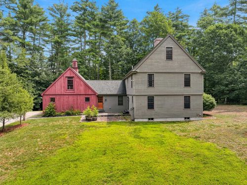 4 Russell Hill Rd, Brookline, NH, 03033-2103 | Card Image