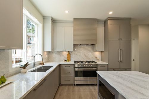 206-2770 Vantilburg Cres, Langford, BC, V9B | Card Image