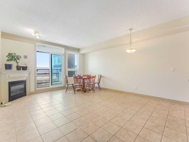 1702 - 9939 109 Nw, Condo with 2 bedrooms, 2 bathrooms and 2 parking in Edmonton AB | Image 5