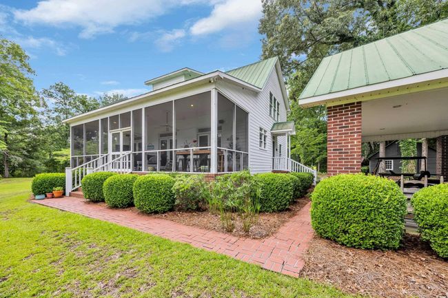 3231 Center Rd, House other with 3 bedrooms, 3 bathrooms and 6 parking in Georgetown SC | Image 4