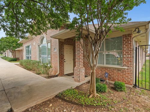 802-2840 Keller Springs Rd, Carrollton, TX, 75006-4875 | Card Image