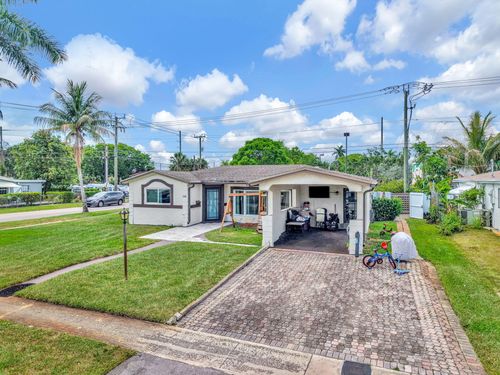 3300 Nw 32nd St, Lauderdale Lakes, FL, 33309-5504 | Card Image