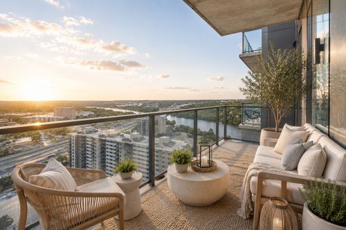 2108-44 East Ave, Austin, TX, 78701 | Card Image