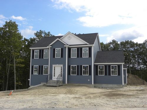 lot-18-317 Karatzas Ave, Manchester, NH, 03104-4605 | Card Image