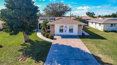 1782 Coconut Drive, House other with 6 bedrooms, 3 bathrooms and null parking in Venice FL | Image 1