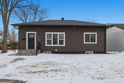 429 18th St S, Moorhead, MN, 56560-3050 | Card Image