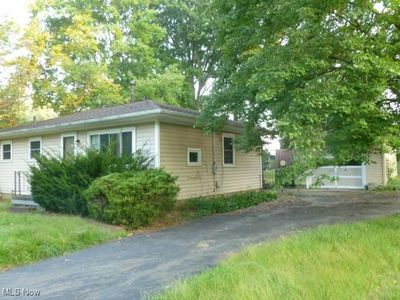 1446 Nupp Drive, House other with 3 bedrooms, 1 bathrooms and null parking in Wooster OH | Image 3