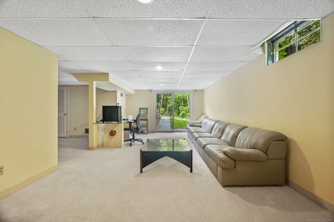 260 Range Rd, House other with 4 bedrooms, 4 bathrooms and 10 parking in Southport CT | Image 34