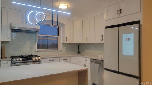 apt-46b-102-21 63rd Rd, Forest Hills, NY, 11375-1008 | Card Image