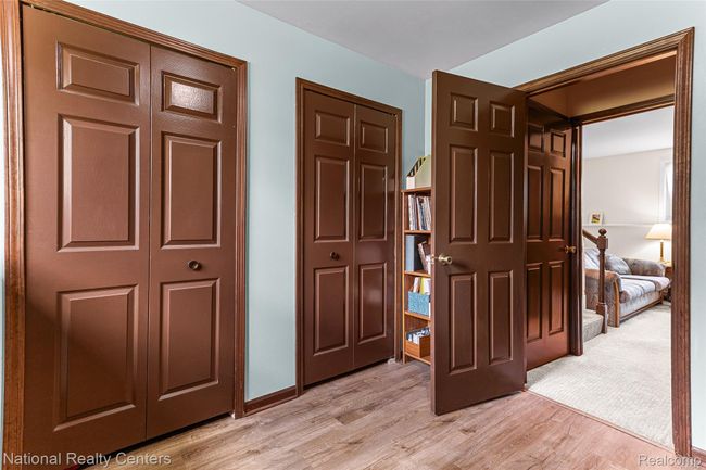 Office | Image 17