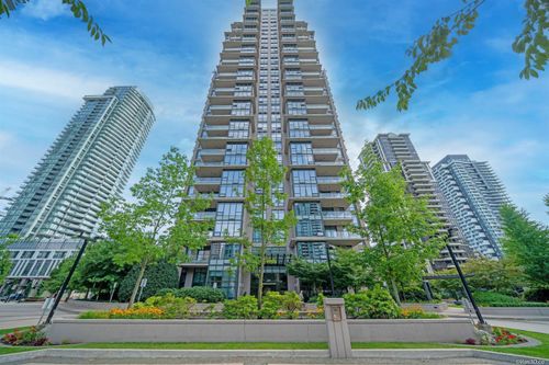 201-2077 Rosser Ave, Burnaby, BC, V5C0G6 | Card Image