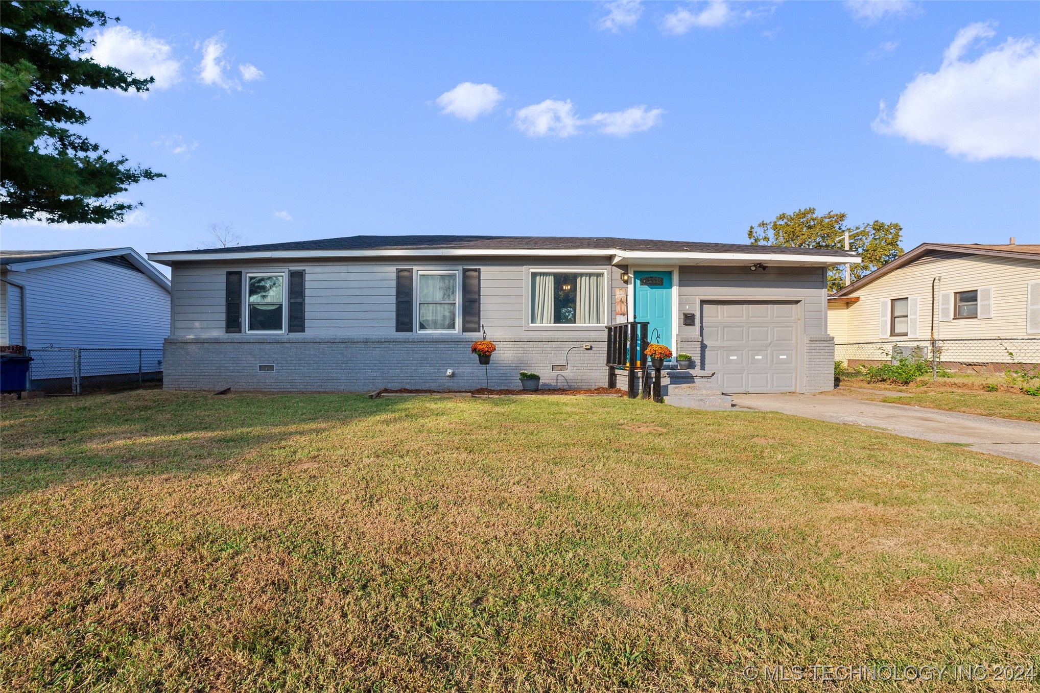 43rd Ave, Tulsa, OK 74127