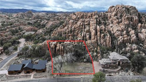 2135 E Boulder Creek Ln, Prescott, AZ, 86301-8512 | Card Image