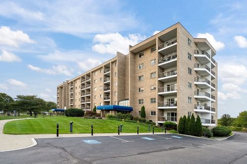 unit-108-64 Broad Reach, Weymouth, MA, 02191-2251 | Card Image