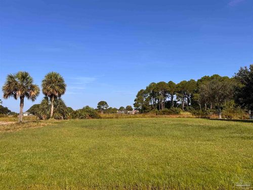 4125 Madura Rd, Gulf Breeze, FL, 32563-3565 | Card Image