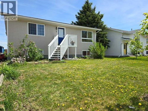 9 Lavoie St, St. Isidore, AB, T0H | Card Image