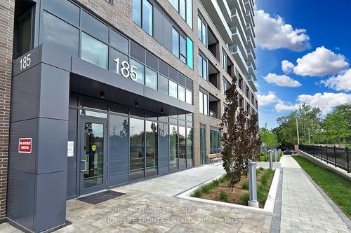 220-185 Deerfield Rd, Newmarket, ON, L3Y0G7 | Card Image