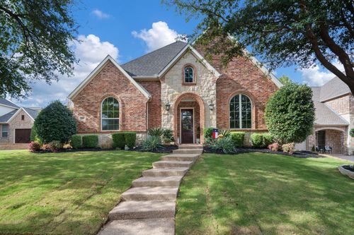 9144 Calvert Rd, Lantana, TX, 76226-6451 | Card Image