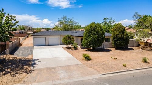 1621 37th St Se, Rio Rancho, NM, 87124-1721 | Card Image