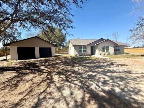 4835 County Road 380, Rosharon, TX, 77583-4305 | Card Image