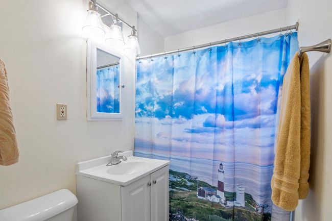Full bathroom | Image 18
