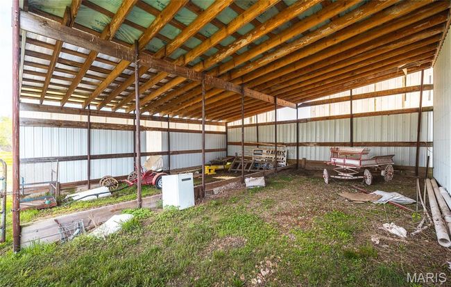 24265 Vinyard Rd, House other with 3 bedrooms, 2 bathrooms and 2 parking in Cuba MO | Image 32