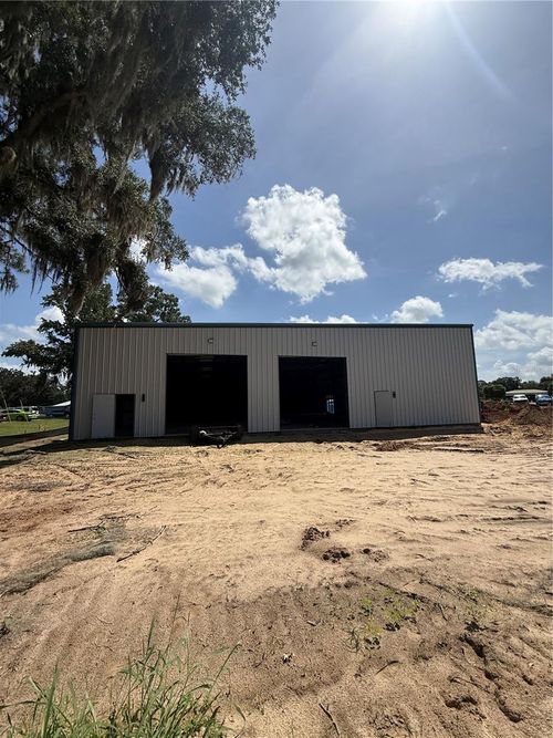12142 Se County Highway 484, BELLEVIEW, FL, 34420-5142 | Card Image