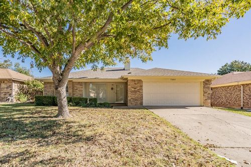 7305 S Meadow Drive E, Fort Worth, TX, 76133 | Card Image