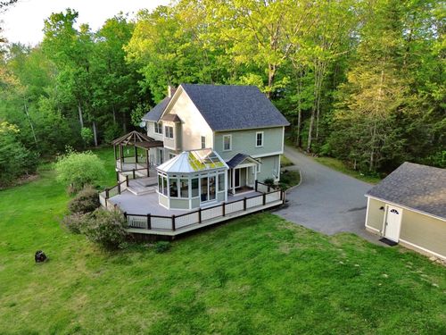 103 Pinnacle Springs Rd, Chesterfield, NH, 03443-3810 | Card Image