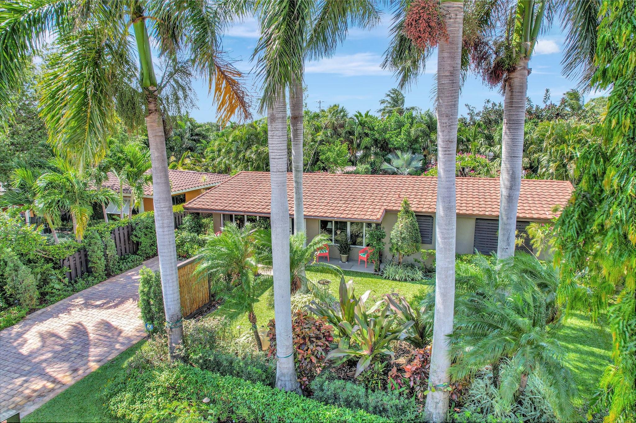 28th Ct, Wilton Manors, FL 33311