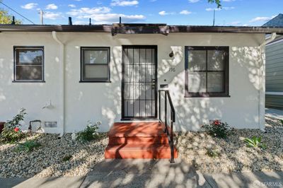 196 N 9th Street, Home with 2 bedrooms, 2 bathrooms and 1 parking in San Jose CA | Image 3