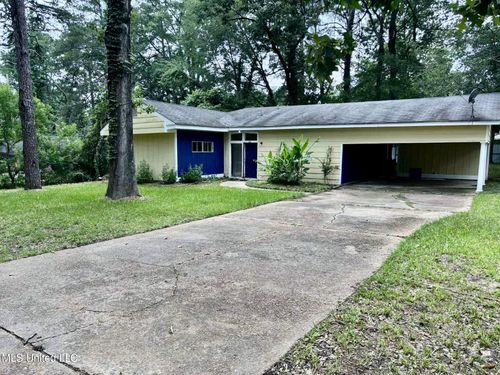 2267 Alta Woods Ter, Jackson, MS, 39204-4825 | Card Image