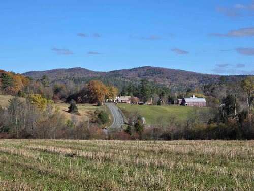 000 Us Route 2 W, Saint Johnsbury, VT, 05819 | Card Image
