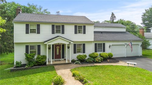 330 Mendon Rd, Pittsford, NY, 14534-3021 | Card Image
