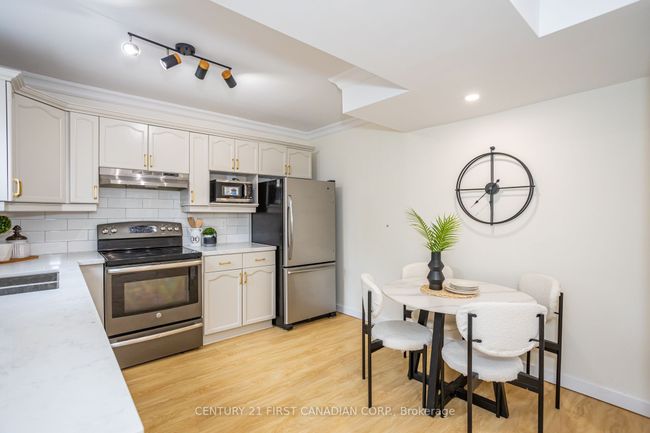 12 Ponsford Pl, House other with 5 bedrooms, 3 bathrooms and 4 parking in Saint Thomas ON | Image 31