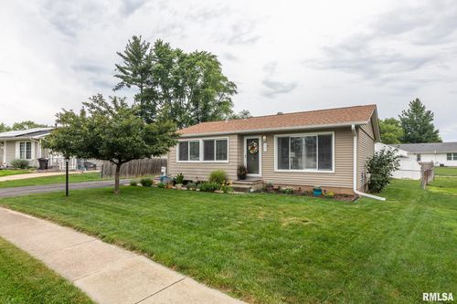405 Kaskaskia Rd, Marquette Heights, IL, 61554-1433 | Card Image