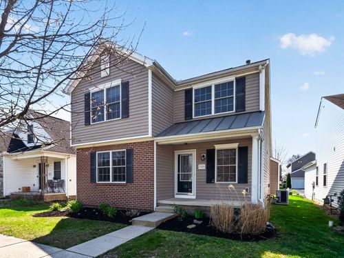 5721 Gadston Way, Columbus, OH, 43228-8927 | Card Image