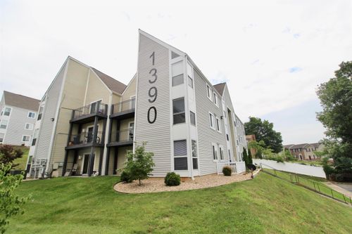b-1390 Hunters Rd, Harrisonburg, VA, 22801 | Card Image