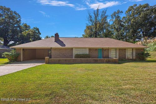 504 Oakwood Drive, Vicksburg, MS, 39180 | Card Image