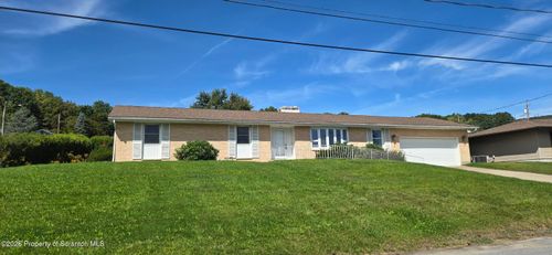 302 Cor Sunset & Roberts Drive, Dickson City, PA, 18519 | Card Image