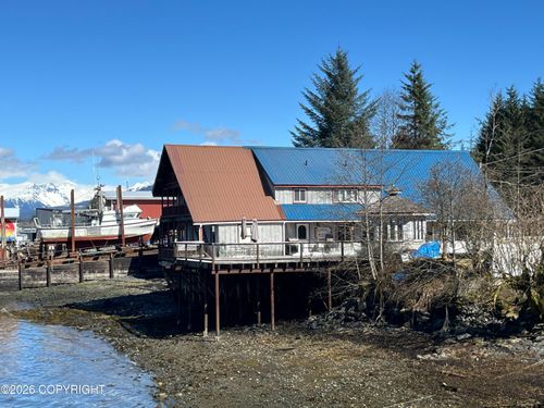 1004 S Nordic Dr, Petersburg, AK, 99833 | Card Image