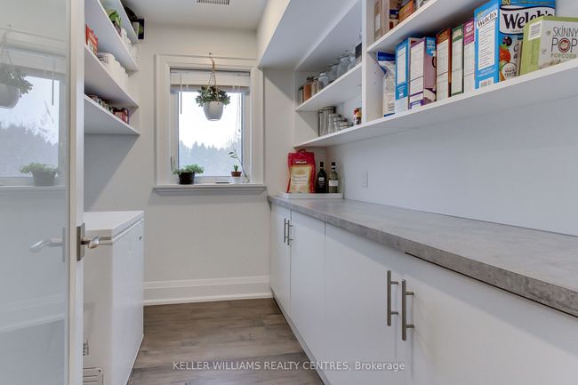 17781 Mccowan Rd, House other with 5 bedrooms, 4 bathrooms and 6 parking in Cedar Valley ON | Image 32