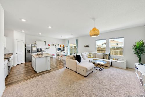 14407 Elkhorn Crst, San Antonio, TX, 78253-7081 | Card Image