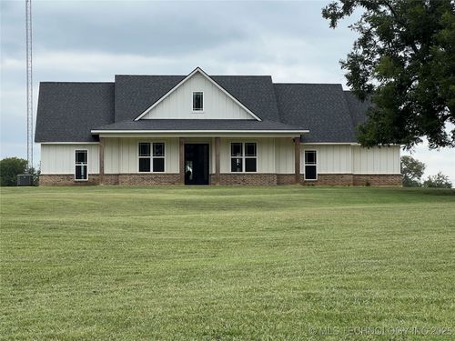 803 Silver Valley Rd, Durant, OK, 74701-8410 | Card Image