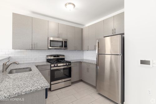 305-509 Memorial Dr, Neptune, NJ, 07753-5281 | Card Image