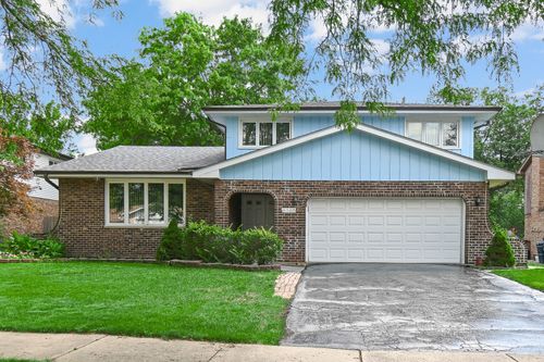3325 Knollwood Ln, Homewood, IL, 60430-2709 | Card Image