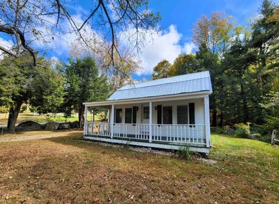 29 Markham Lane, House other with 2 bedrooms, 1 bathrooms and null parking in Weston VT | Image 3